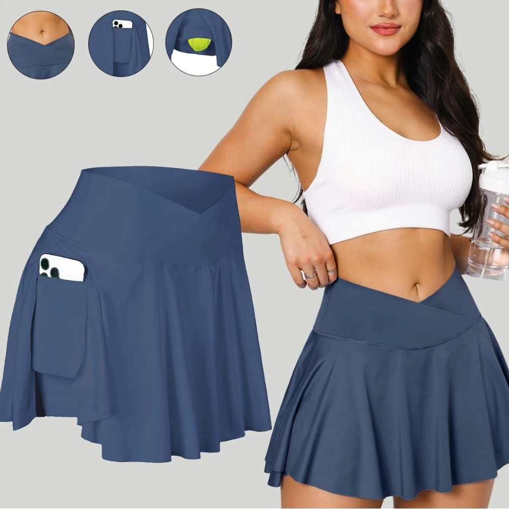Navy Blue Athletic Skirt with Pockets large new